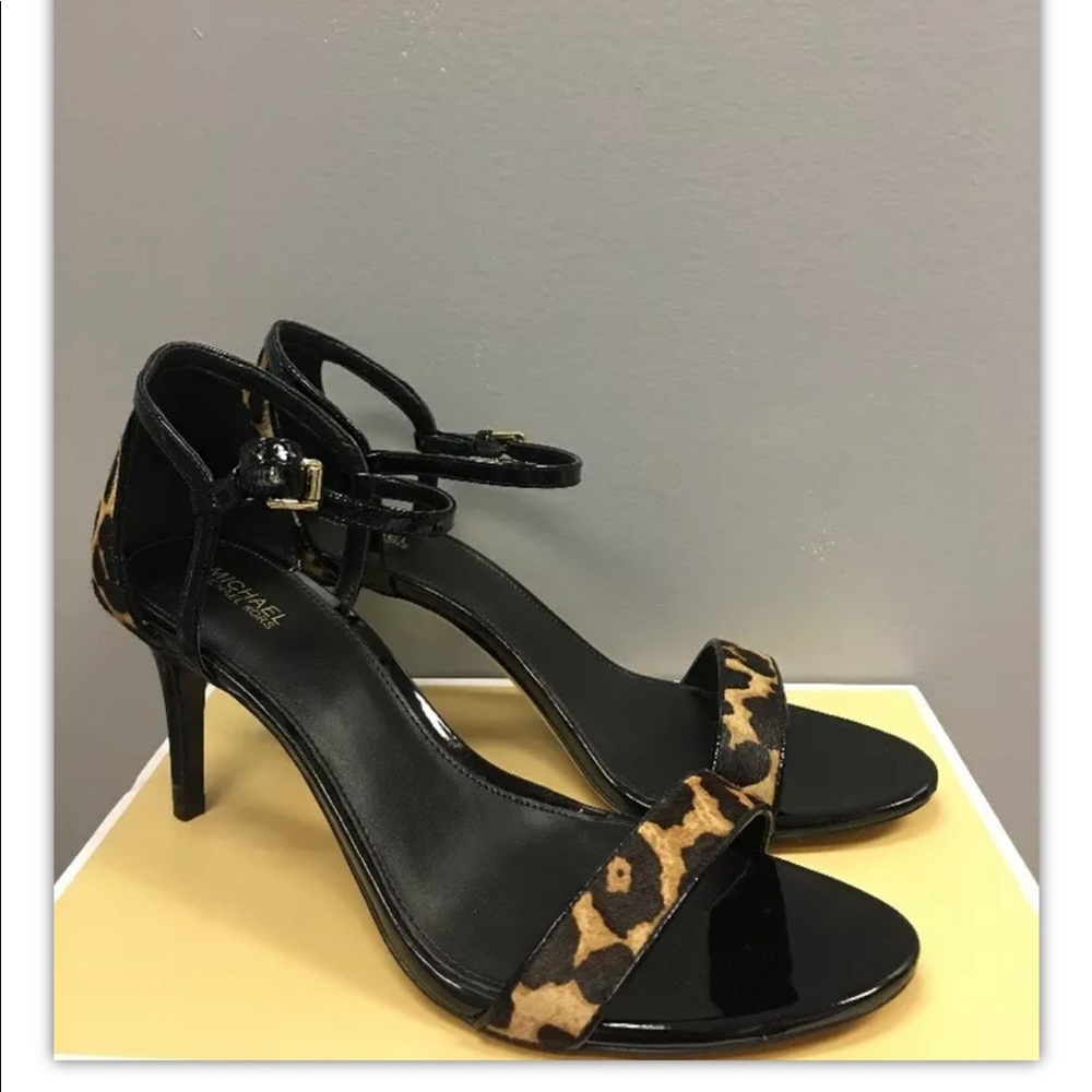 Michael Kors Simone Mid Sandals Natural/Black